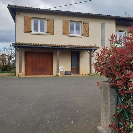 Chambre Au Calme Avec Cuisine Equipee En Supplement Sur Demande Hotel Figeac Exterior photo